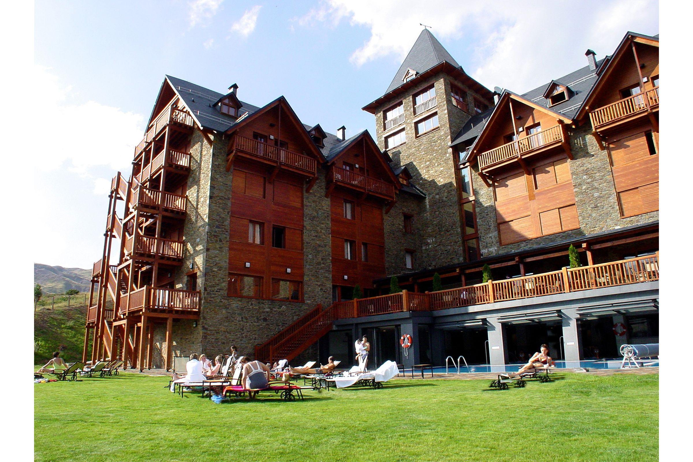 Hotel Saliecho Formigal Eksteriør bilde