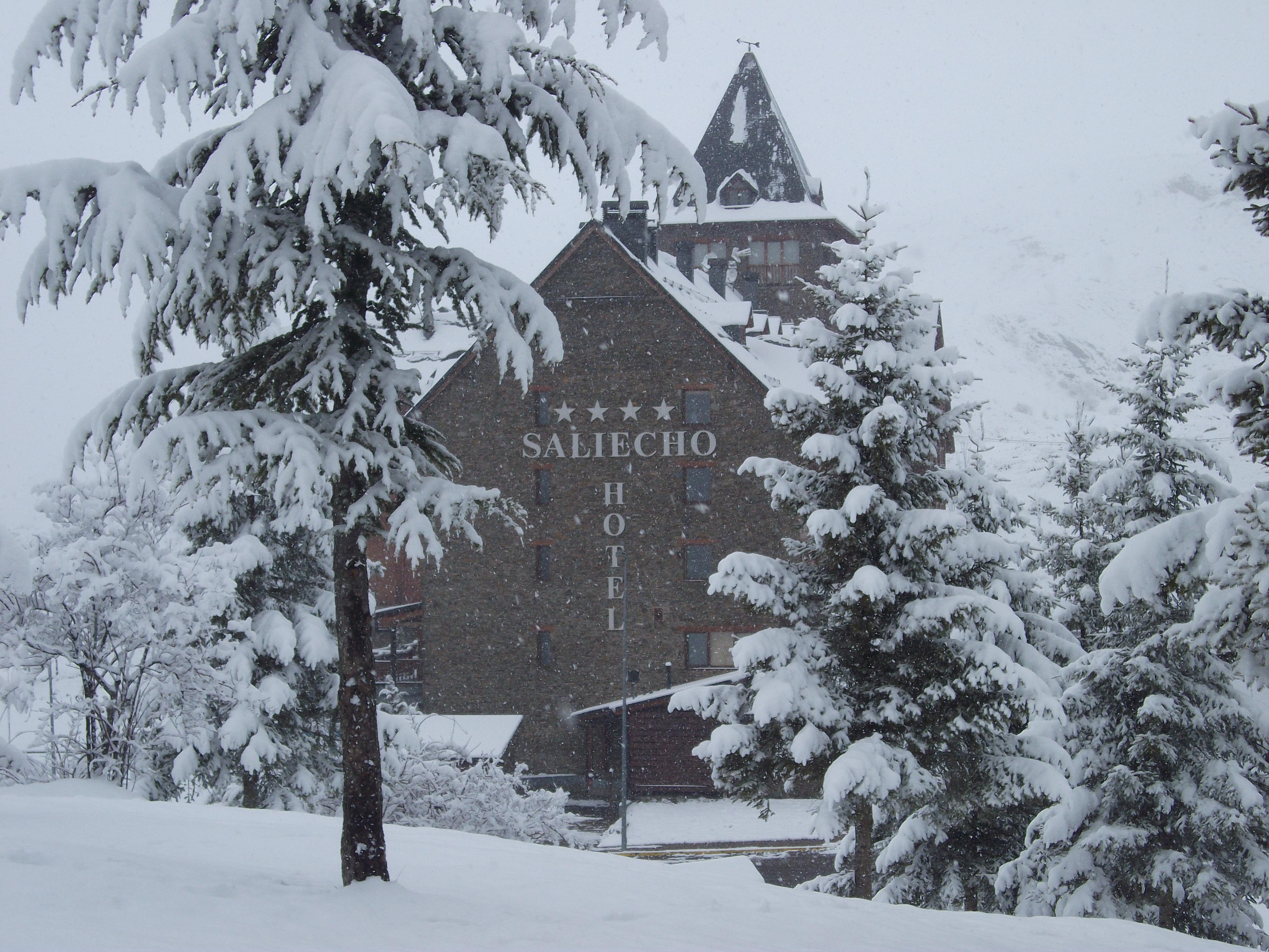 Hotel Saliecho Formigal Eksteriør bilde